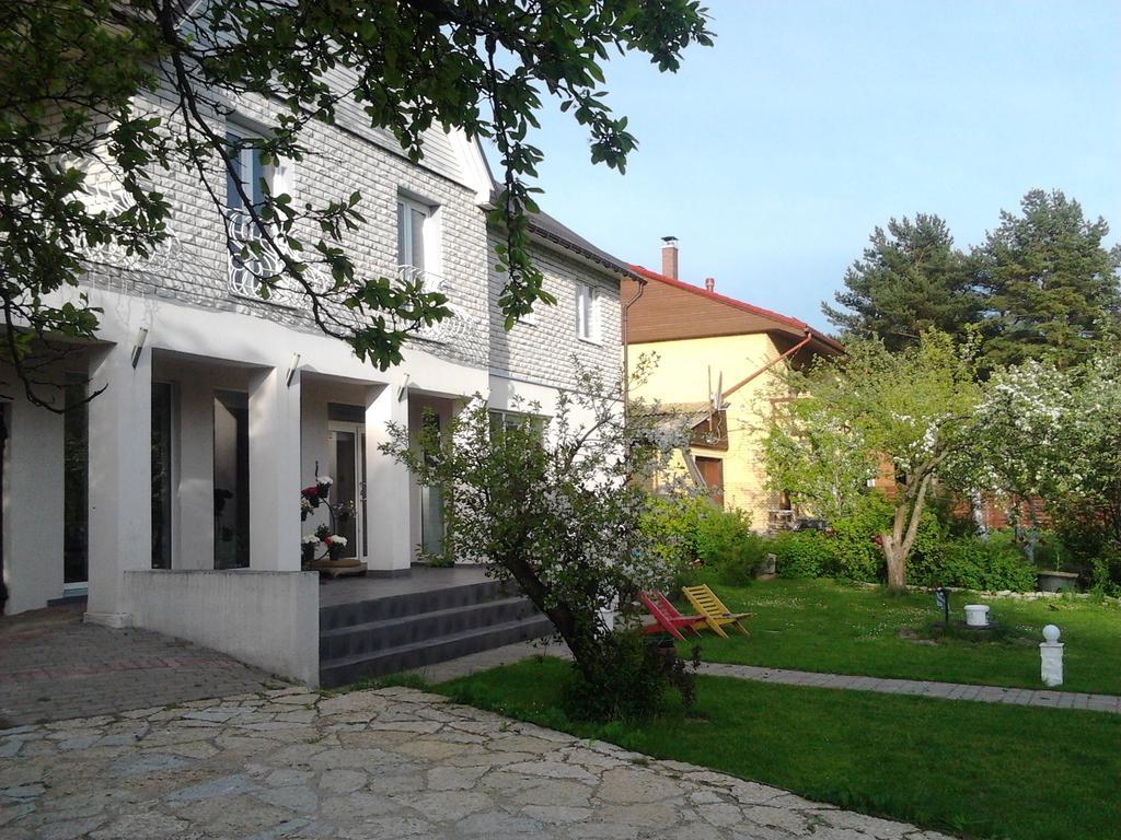Oti Guesthouse Reval Exterior foto